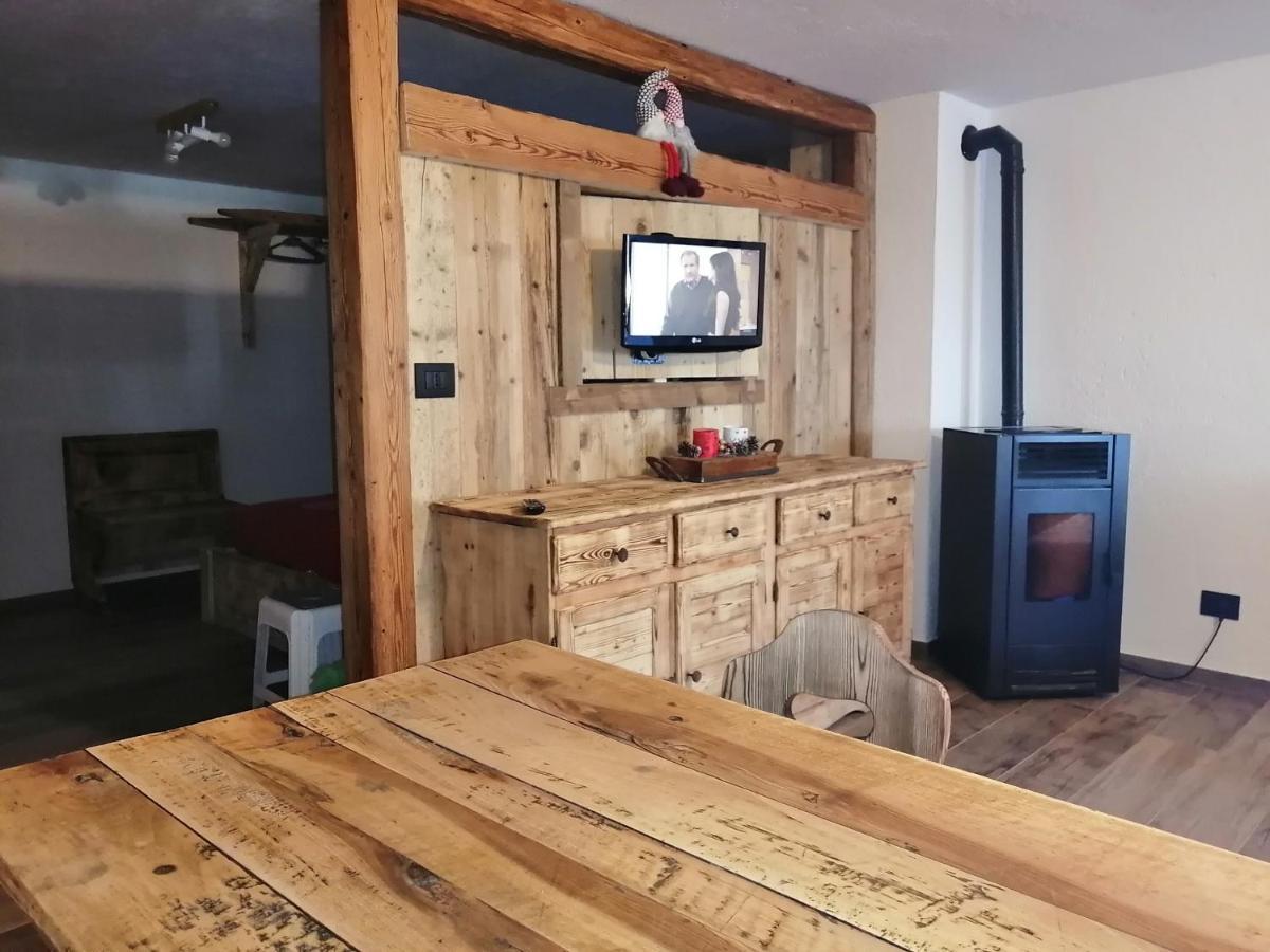 Maison Perriail Vda Gressan N 0029 Eksteriør billede