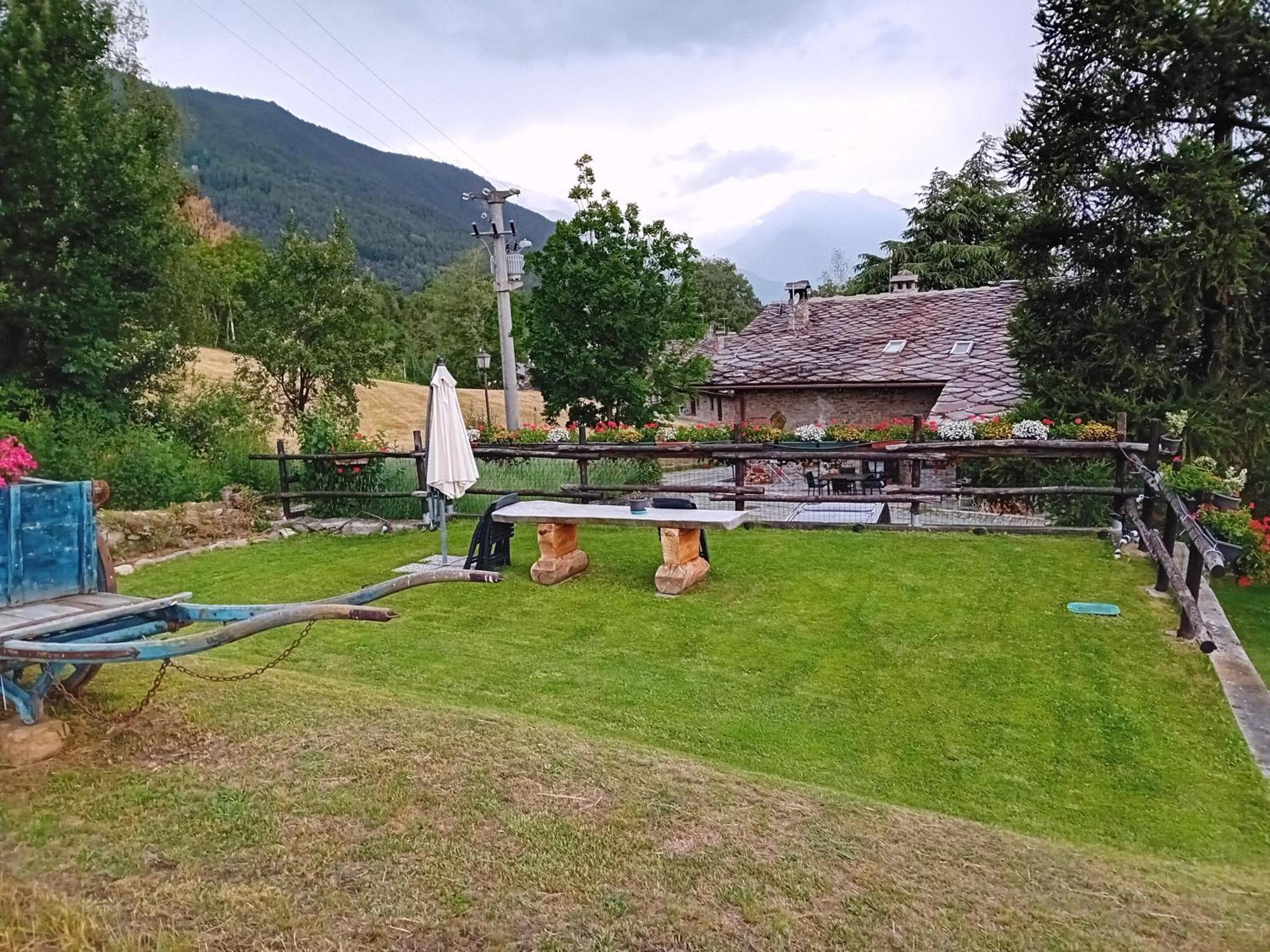 Maison Perriail Vda Gressan N 0029 Eksteriør billede